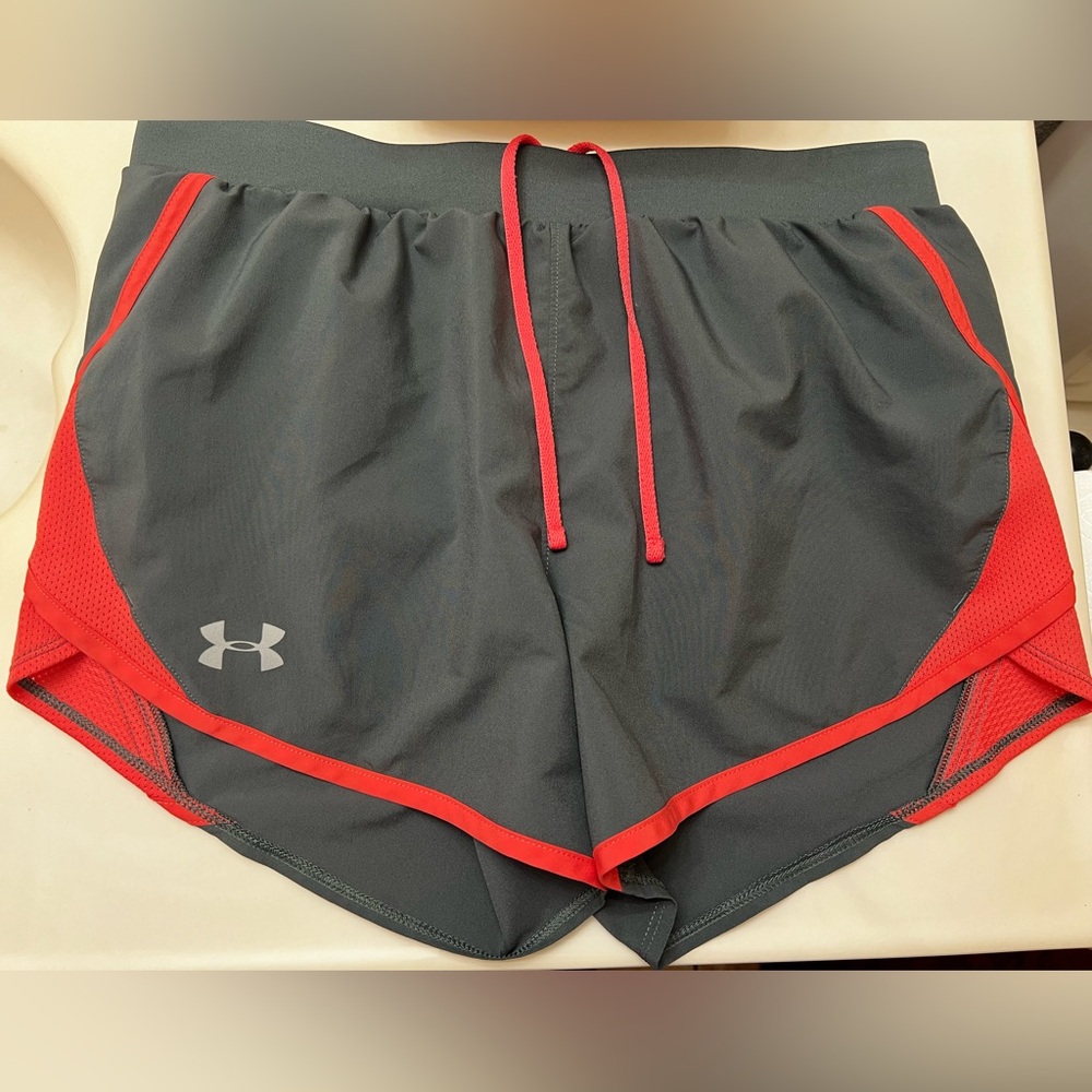 Women’s Under Armour - Athletic Loose Shorts